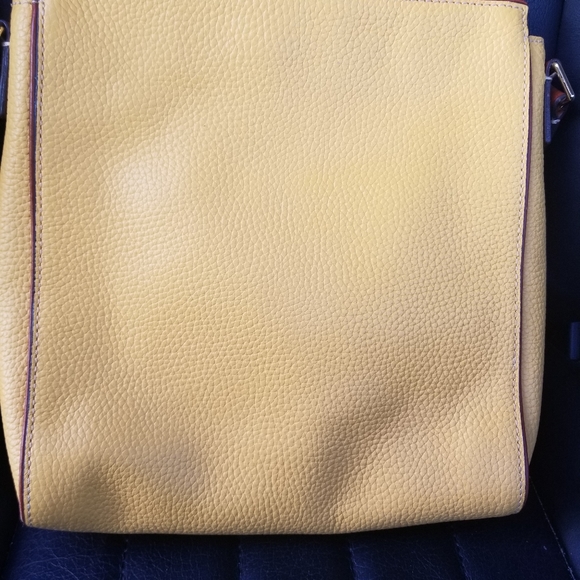 Dooney & Bourke triple zipper crossbody handbag. Yellow & Brown. - Picture 3 of 16